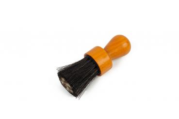 Staubpinsel kurz aus Buchenholz mit schwarzem Rosshaar-Besatz